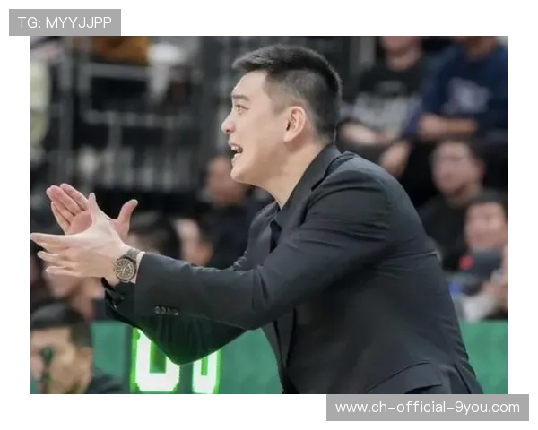 杨鸣谈质疑 球员们全力以赴应对，杨鸣还打球吗